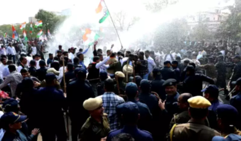 Water Cannons and Lathi Charge Used on Congress Protesters in Jaipur