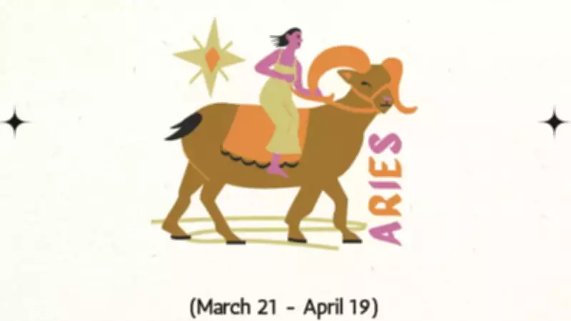 Weekly Astrology Forecast: Moon Boosts Public Image, Saturn Brings Inner Fog