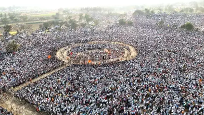 Women Devotees Forced to Bathe in Open at Karnataka Temple Fair, Sparking Outrage