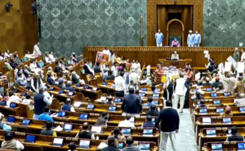 Women Opposition MPs Gherao Treasury Benches in Lok Sabha, Force Adjournment