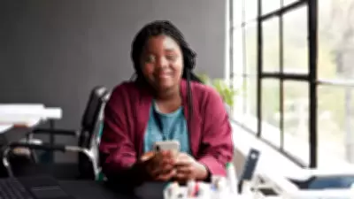 AI Mirrors Revolutionize Self-Perception for Blind Community, Indian-Origin CEO Leads Innovation