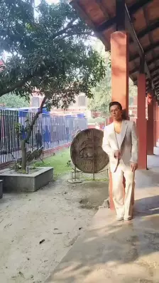 Fashion Designer Prabal Gurung Visits Kolkata, Shares Glimpses of City Tour