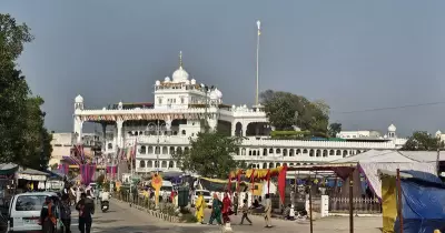 Hola Mohalla 2024: Anandpur Sahib Dons Vibrant Colours for Devotees