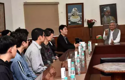Japanese Students Immerse in Varanasi's Culture at BHU, Strengthening India-Japan Academic Ties