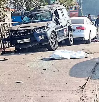 JD(U) MLA Niranjan Kumar Mehta Escapes Major Injury in High-Speed Car Crash on NH-31