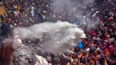 Kashi Vidvat Parishad Opposes 'Masane Ki Holi' in Varanasi Cremation Grounds