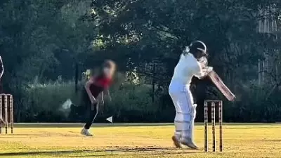 KKR, Aaron Finch, Shimron Hetmyer React to Viral Batting Video of 10-Year-Old Girl