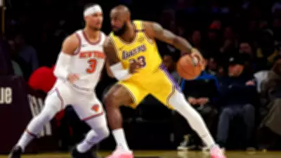 LeBron James Cleared to Play as Lakers Face Knicks in High-Stakes NBA Showdown
