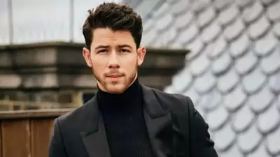 Nick Jonas Attends Backstreet Boys Concert Solo After Valentine's Day Tribute to Priyanka Chopra
