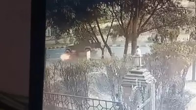 Noida Thar Rampage: Motorcycle Dragged for Kilometers After Fuel Theft Chase Near Badalpur