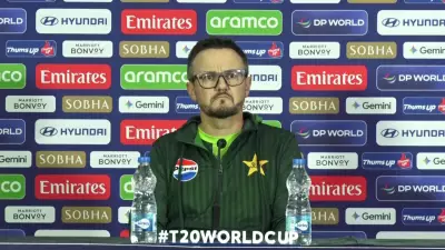 Pakistan Coach Mike Hesson Addresses Key Selection Decisions Ahead of T20 World Cup Clash