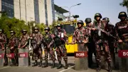 50 Injured in Bangladesh Police Clash During Protests Near Muhammad Yunus's Residence