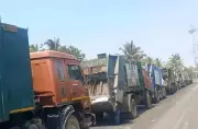 Bengaluru Garbage Crisis Looms as Villagers Block Trucks Over Unpaid Funds