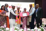 CM Rekha Gupta Champions Organ Donation as 'Life After Life' at Vardaan Film Festival