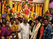 Congress Veteran Kagodu Thimmappa Collapses at Marikamba Jatra in Sagar, Condition Stable