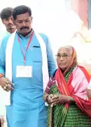 Elderly Woman Donates Land to Govt School, Fulfilling Education Dream