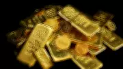 Gold Prices Decline on MCX Amid Profit Booking and Global Weakness