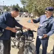 Gurgaon Traffic Police Impound Bike with 41 Pending Challans Worth Rs 5 Lakh
