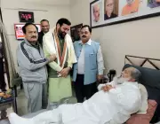 Haryana CM Nayab Singh Saini Visits Injured Minister Anil Vij at Home