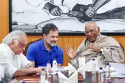 Himachal CM Sukhu, Congress Leadership Discuss Finance, Trade & Party Strategy