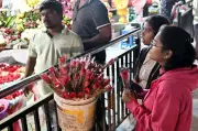 Hyderabad Flower Markets Surge with Valentine's Day Demand, Rose Prices Soar
