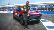 John Abraham Drives Mahindra BE 6 Formula E Safety Car at IRL Goa Street Race