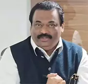 Kerala CM Seeks Judicial Probe Into Bengaluru Businessman's Death During IT Raid