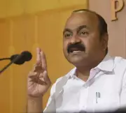 Kerala Political Debate Intensifies as Intellectuals Question Continuous LDF Rule