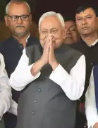 Nitish Kumar Transfers Rs 2,500 Crore to 25 Lakh Women Under MMRY Scheme