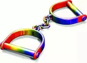 Pune Crime Branch Arrests Externed Woman for Illicit Liquor Manufacturing