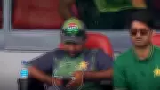 Sarfaraz Ahmed's Phone Use During IND vs PAK U19 World Cup Match Sparks Social Media Debate