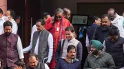 Shashi Tharoor Stumbles on Parliament Steps, Akhilesh Yadav Rushes to Assist