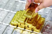Silver Crashes 10%, Gold Falls 1.5% as Precious Metals Reverse Gains