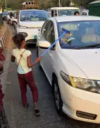 Surat Launches 'Signal Schools' to Educate Street Children via Mobile Classrooms