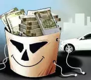 Surat Woman Files Police Complaint Over LIC Policy Fraud by Husband