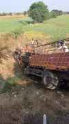 Two Killed as Iron Pipe-Laden Truck Plunges into Ravine on Nagpur-Mumbai Highway