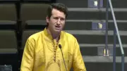 US Comedian Alex Stein's Mockery of Hindu Beliefs Sparks Walkout at Plano Council Meeting