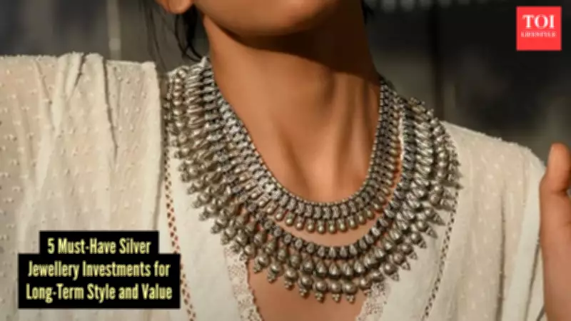 5 Essential Silver Jewellery Investments Every Woman Should Make Now