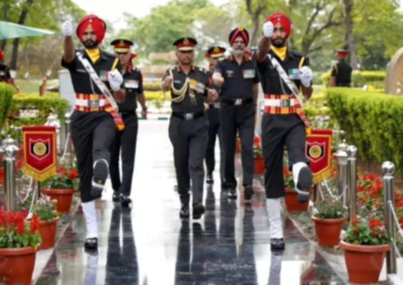 A Look at the Arms to Which Western Army Commanders Have Belonged
