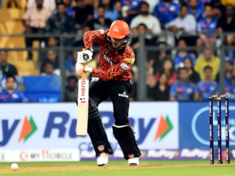 AB de Villiers Urges Abhishek Sharma to Embrace Greater Responsibility in IPL 2026