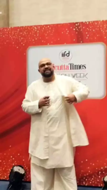 Abhisek Roy Graces Calcutta Times Fashion Week with Stylish Presence