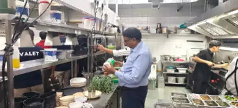 Ahmedabad Restaurant Fined Rs 50,000 for Dead Fly in Garlic Bread