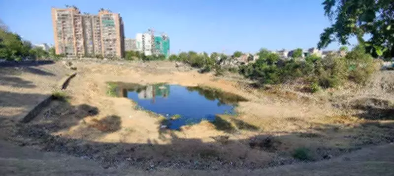 Ahmedabad's Lakes Face Cycle of Monsoon Abundance and Rapid Dryness