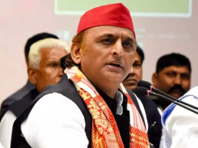 Akhilesh Yadav Accuses BJP of Foreign Influence, Criticizes Women's Safety Record