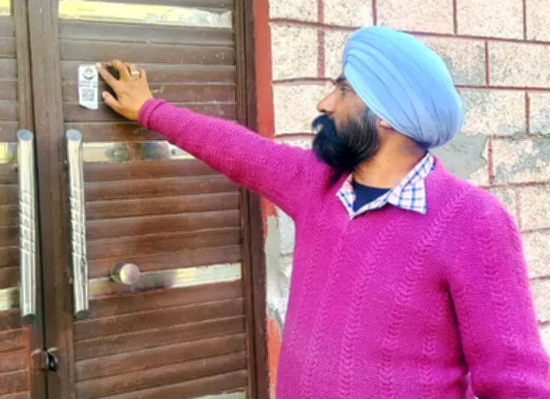 Amritsar MC Tags 1.5 Lakh Houses with QR Codes for Garbage Monitoring