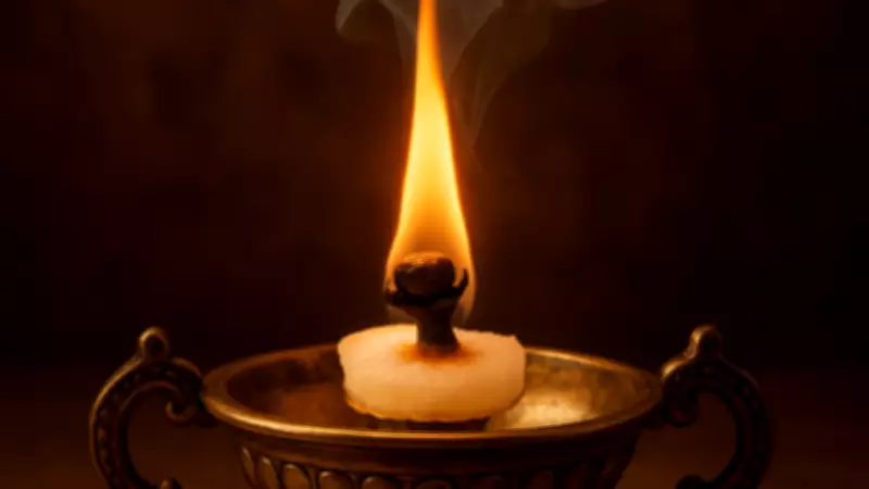 Ancient Indian Ritual of Camphor-Clove Diya: Spiritual Cleansing Meets Scientific Benefits