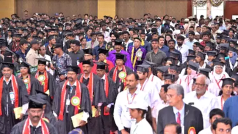 AP Governor Stresses Universities' Role in Vikasit Bharat 2047 Mission at YVU Convocation