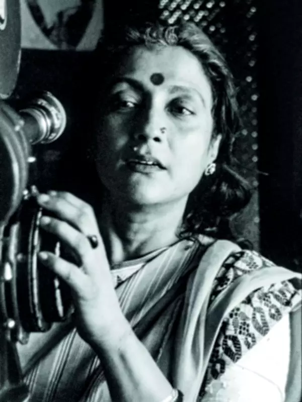 Aparna Sen: The Visionary Filmmaker Redefining Indian Cinema's Narrative