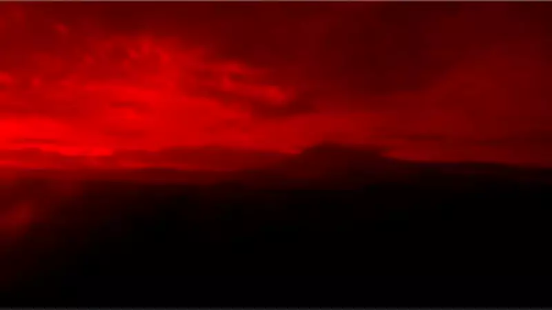 Apocalyptic Red Sky Over Western Australia: Viral Video Sparks Global Fascination