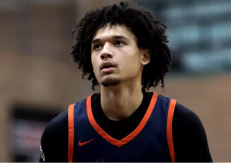 Arizona's Burries Suffers Ankle Scare, Wildcats' Title Hopes Remain Strong